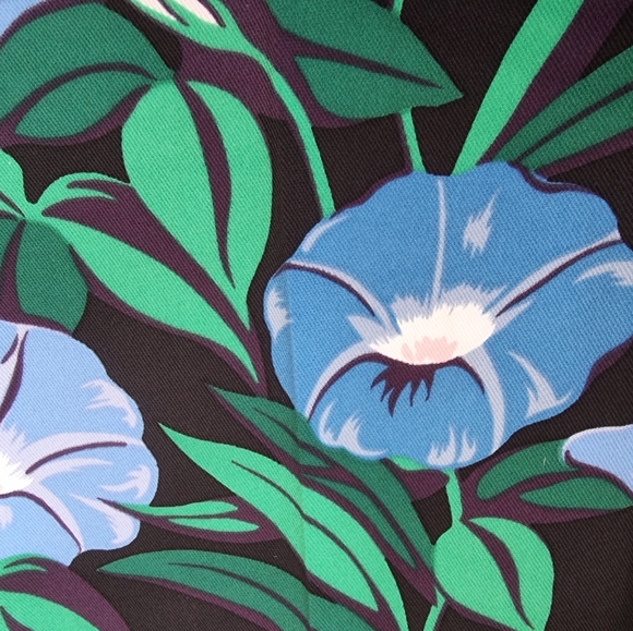 Ann Taylor Floral Lightweight Flowy Dress Pants - Picture 11 of 11